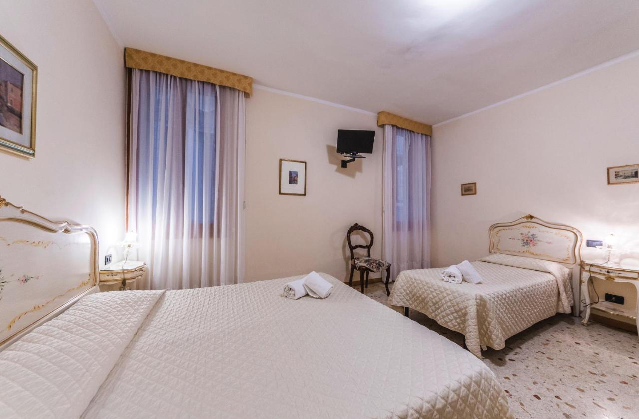Ca' Leon D'Oro Hotell Venedig Exteriör bild