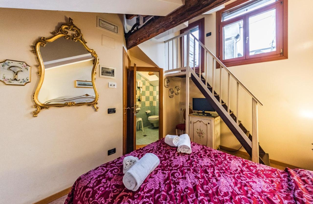 Ca' Leon D'Oro Hotell Venedig Exteriör bild