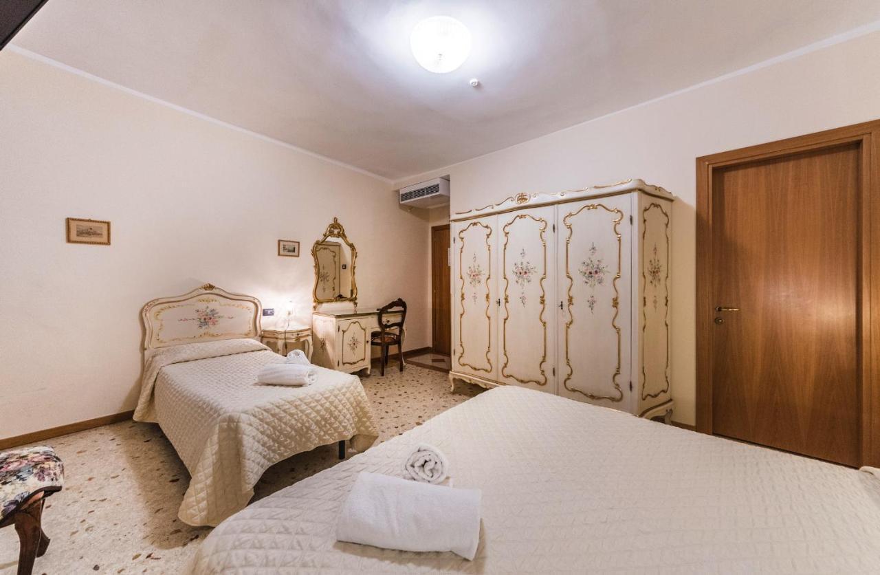 Ca' Leon D'Oro Hotell Venedig Exteriör bild
